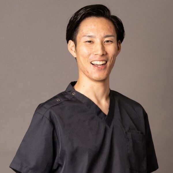 Loasis 院長 渡辺 英人 先生